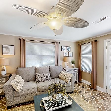 Little River Waterway Cottage Retreat Bagian luar foto