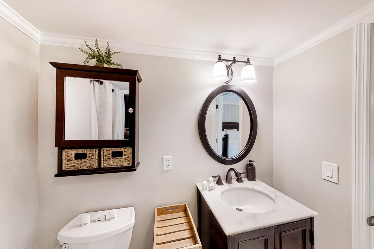 Little River Waterway Cottage Retreat Bagian luar foto