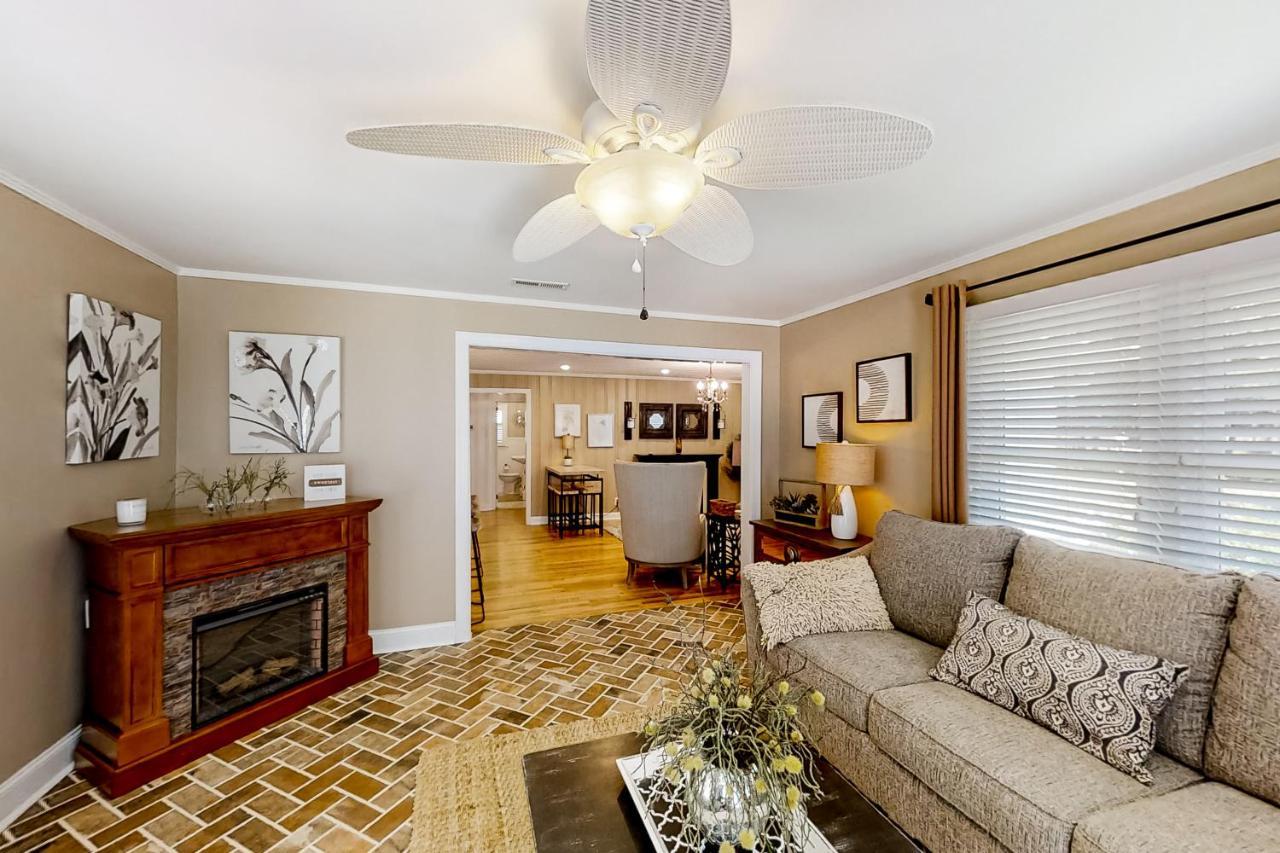 Little River Waterway Cottage Retreat Bagian luar foto
