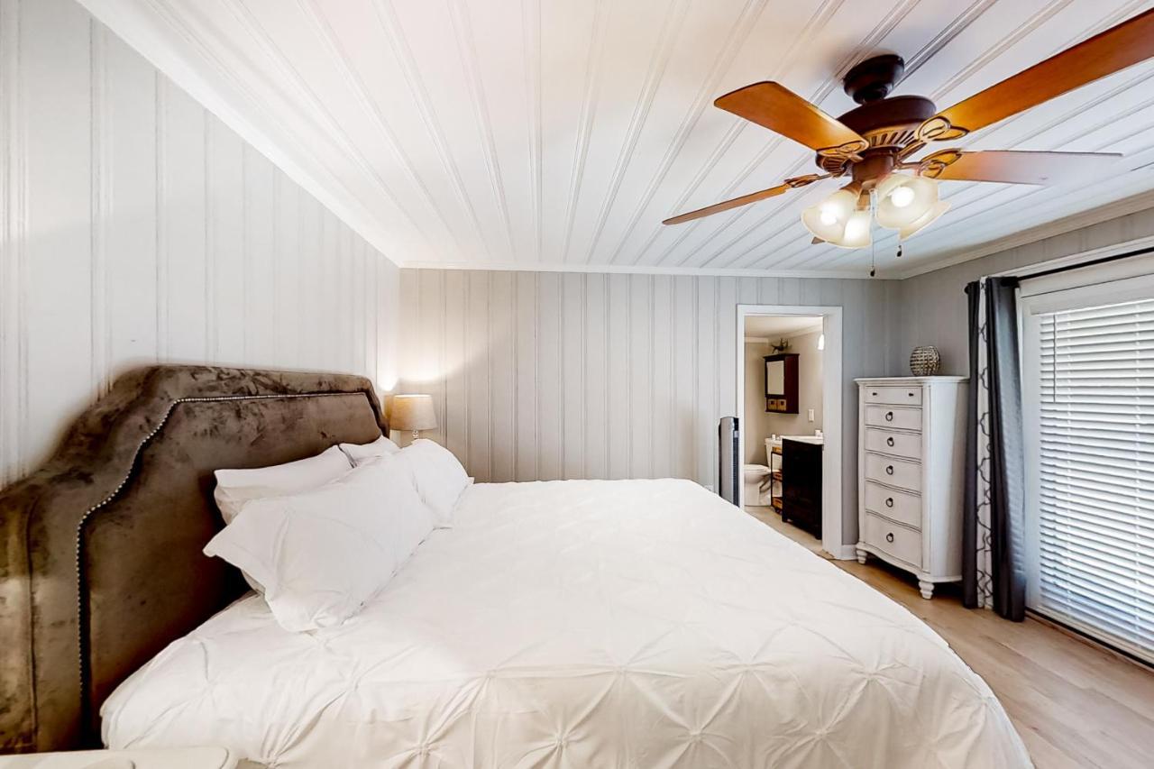 Little River Waterway Cottage Retreat Bagian luar foto