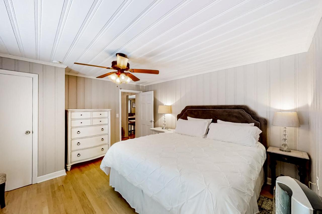 Little River Waterway Cottage Retreat Bagian luar foto